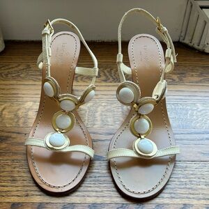 Kate Spade White & Gold Sandals in VGUC